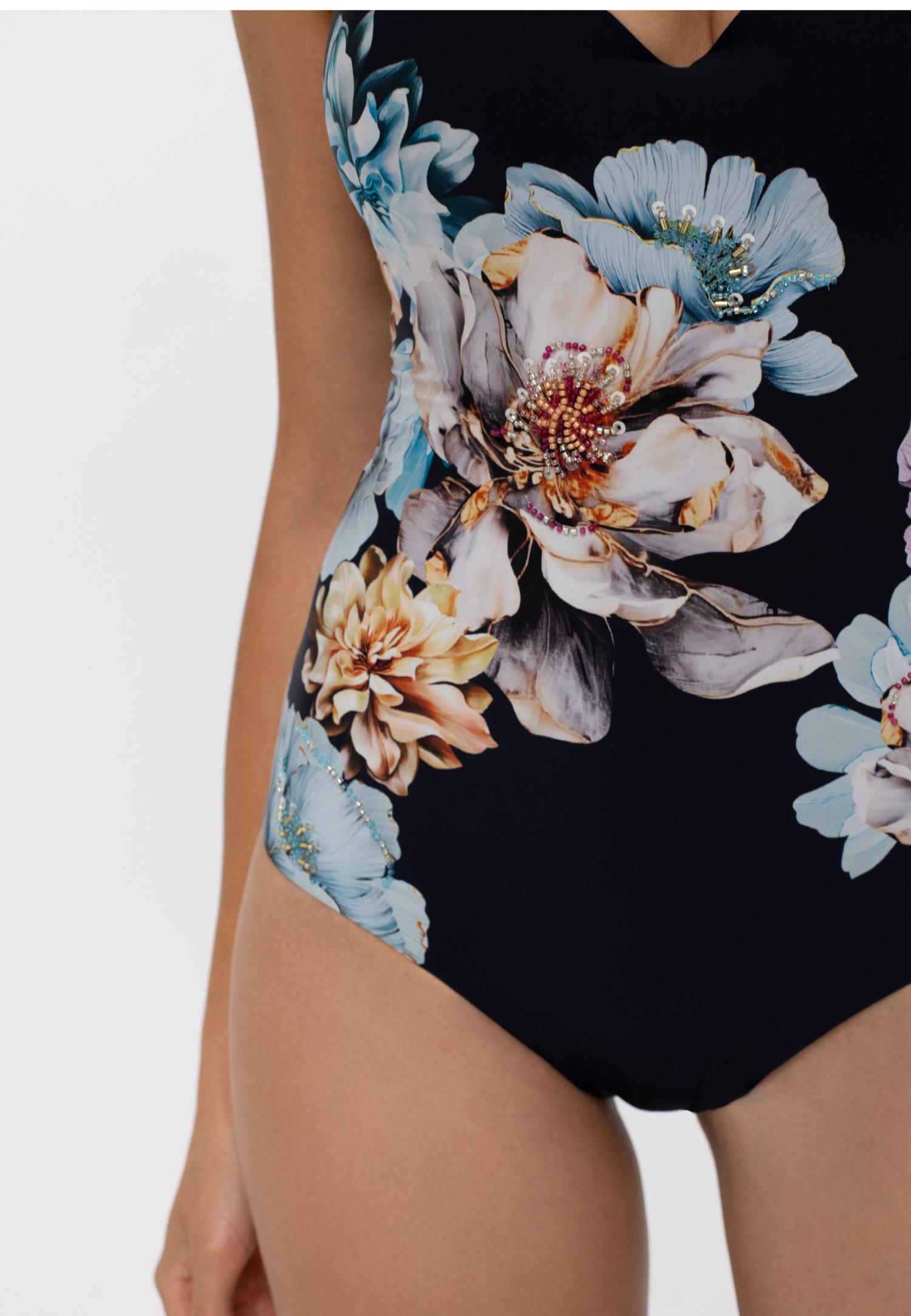 Купальник суцільний