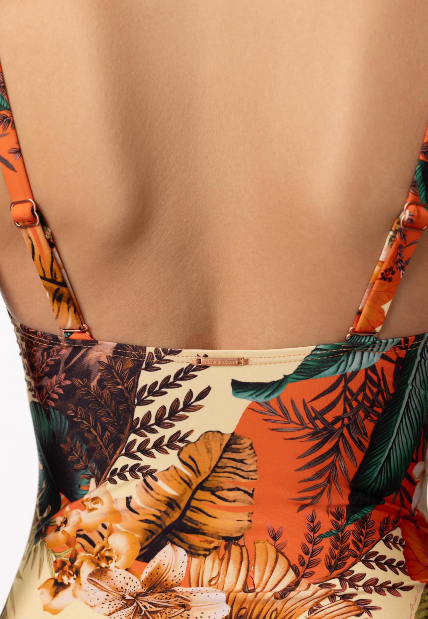 Суцільний купальник  з коректорами