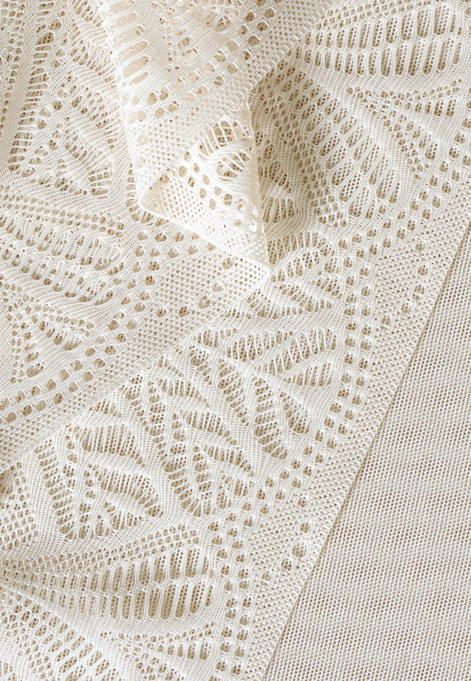 Трусы стринги из кружева S21-0391-STO-LZ Marc & André