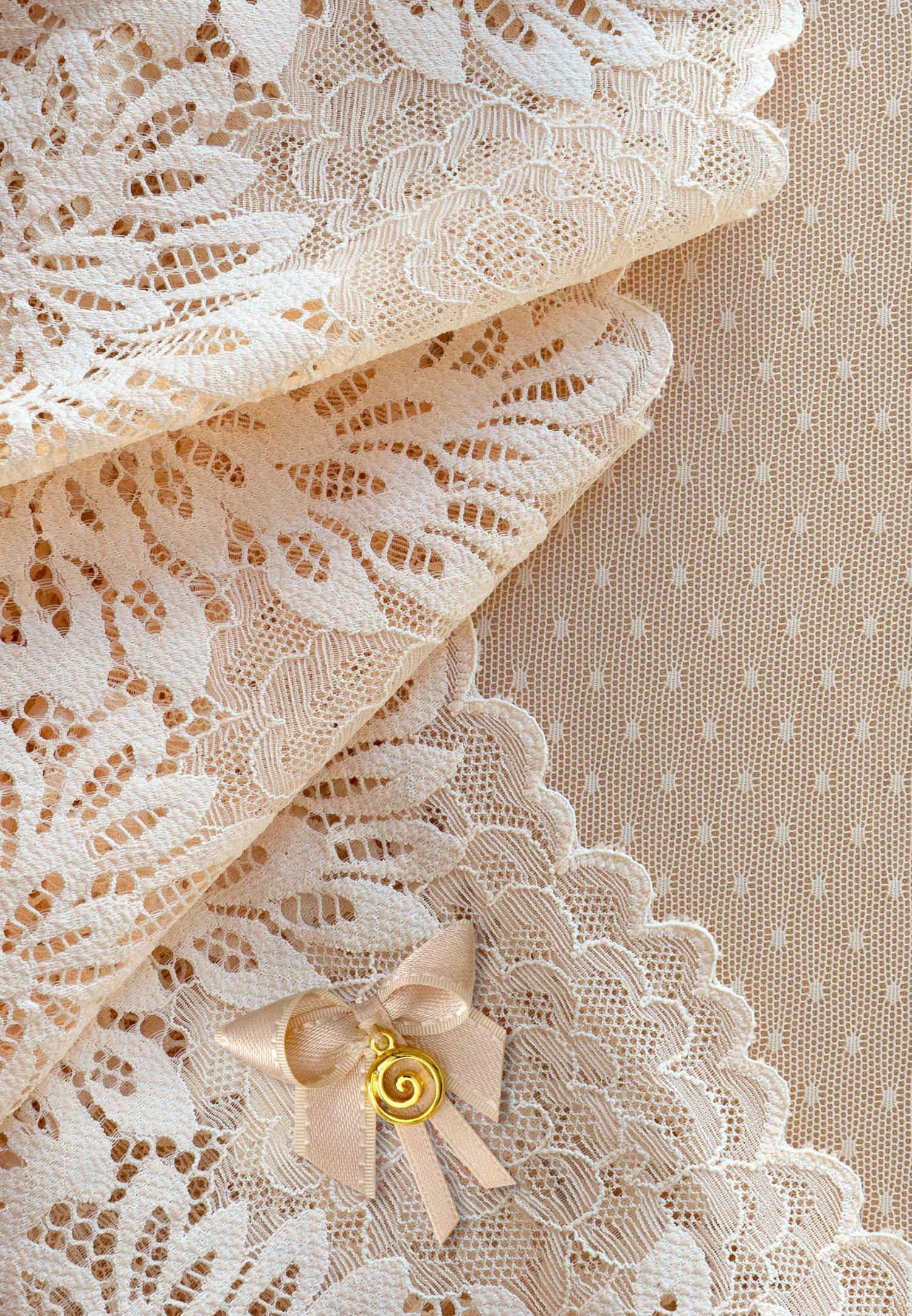 Трусы стринги из кружева S23-0291-STO-LZ Marc & André