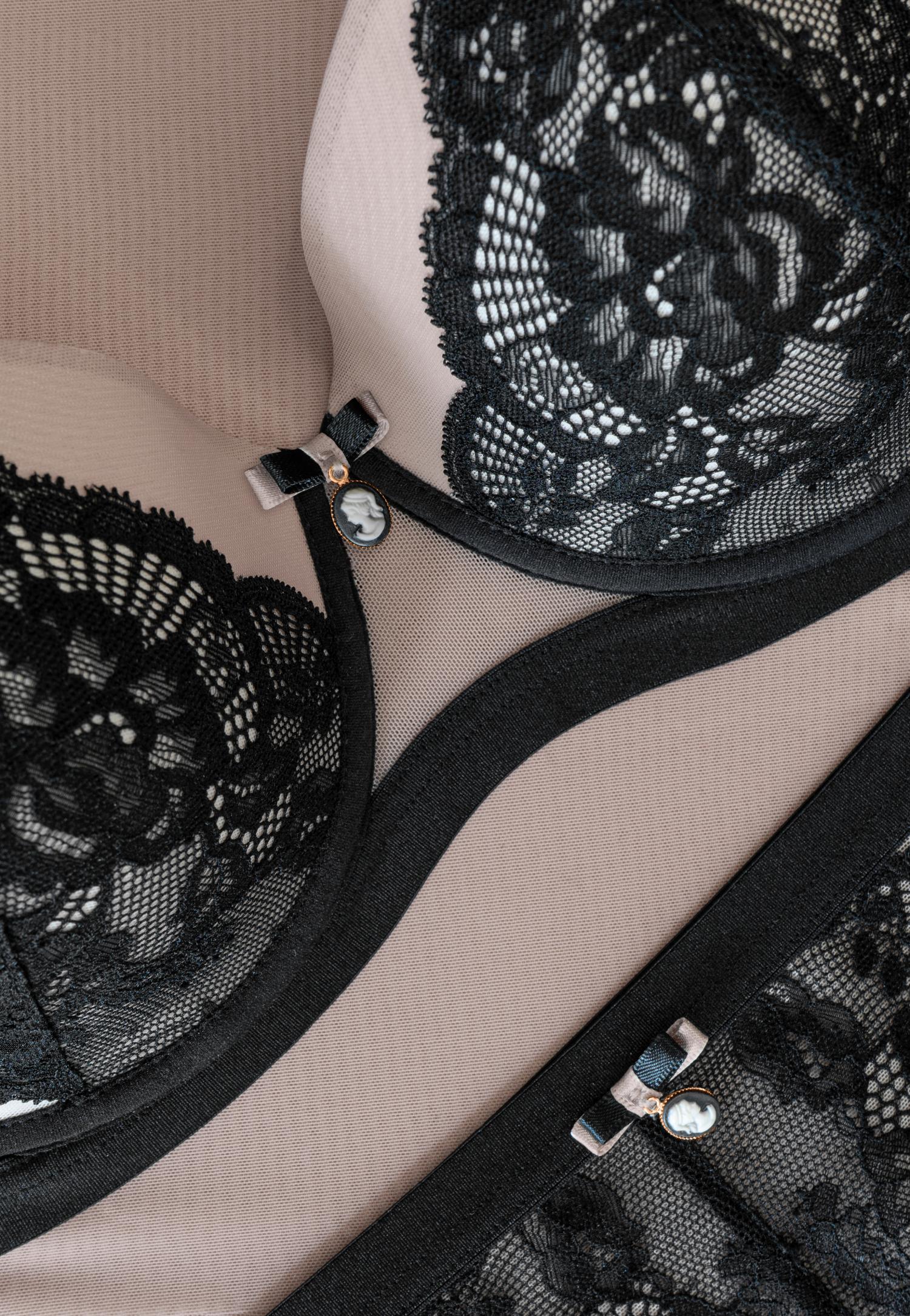 Бюстгальтер пуш-ап на косточках S24-0216-15-DCM-LY Marc & André