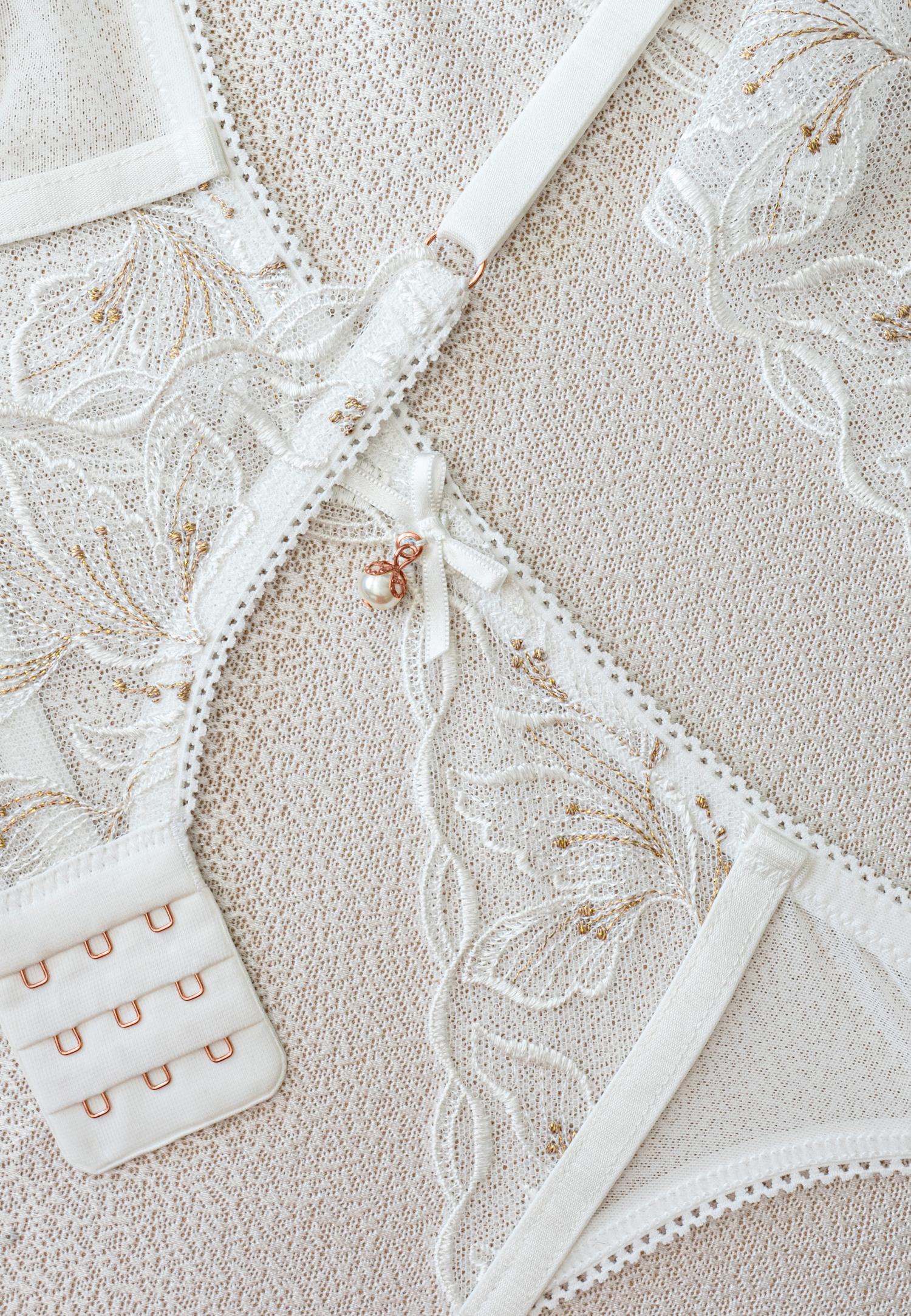 Пояс для чулок из вышивки S24-0606-O2-SPL-LS Marc & André