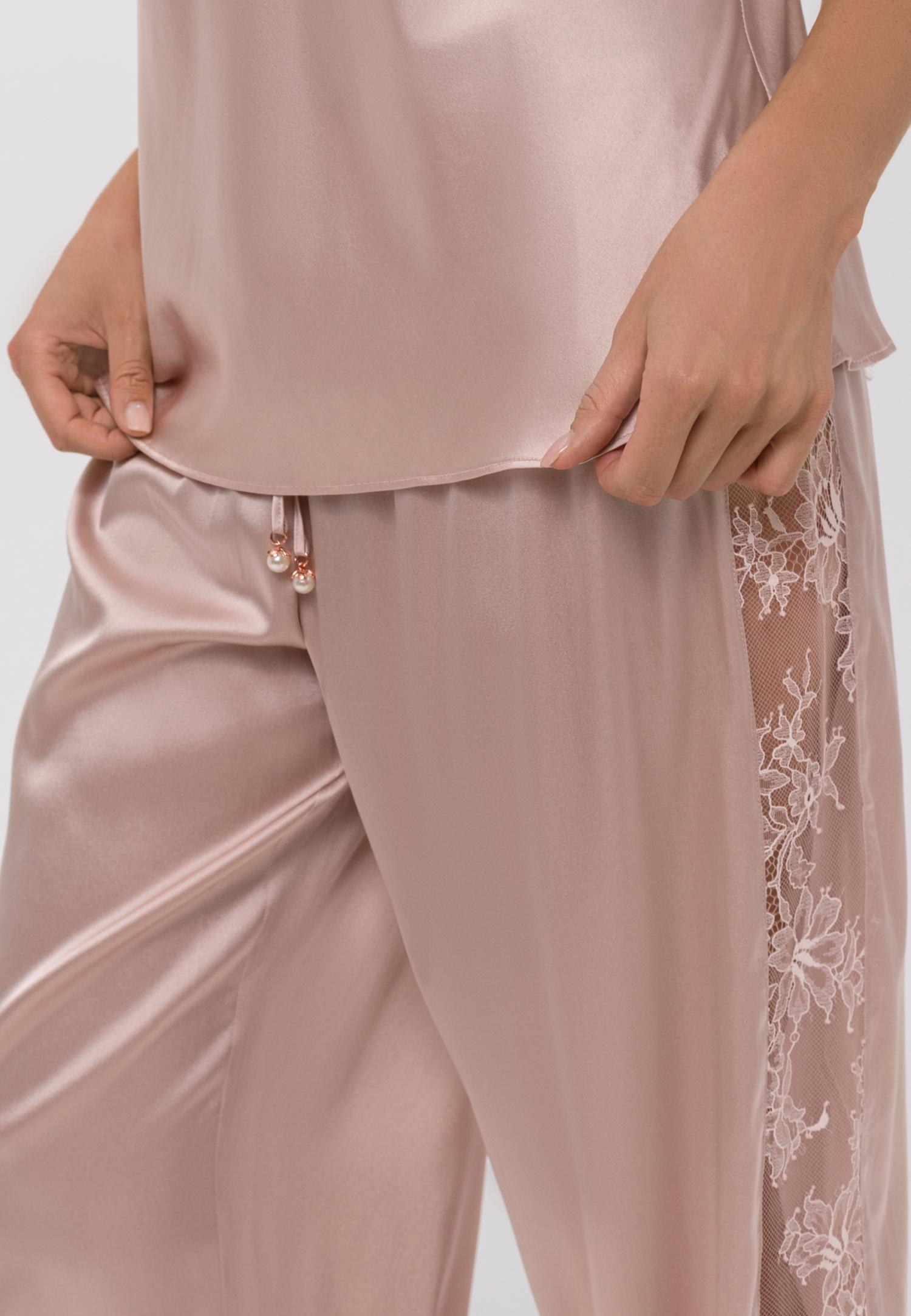 Брюки женские из шелка S25-00SS210 Marc & André