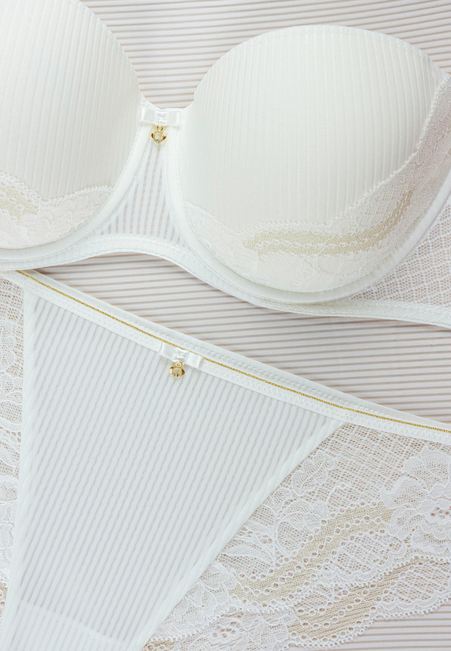 Бюстгальтер балконет без пуш-ап на косточках S25-0113-05-BNM-LY Marc & André