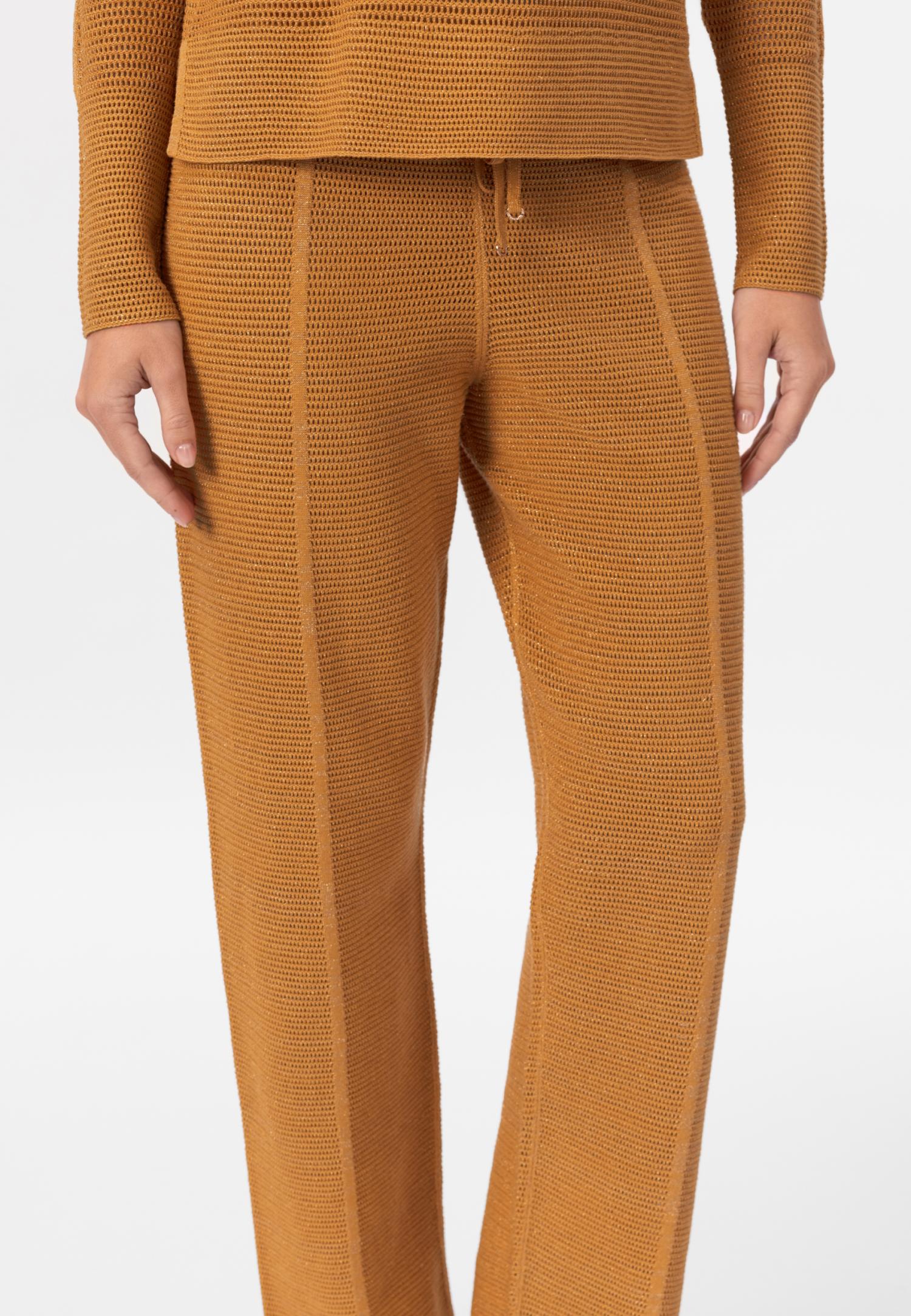 Штани з шовку та бавовни