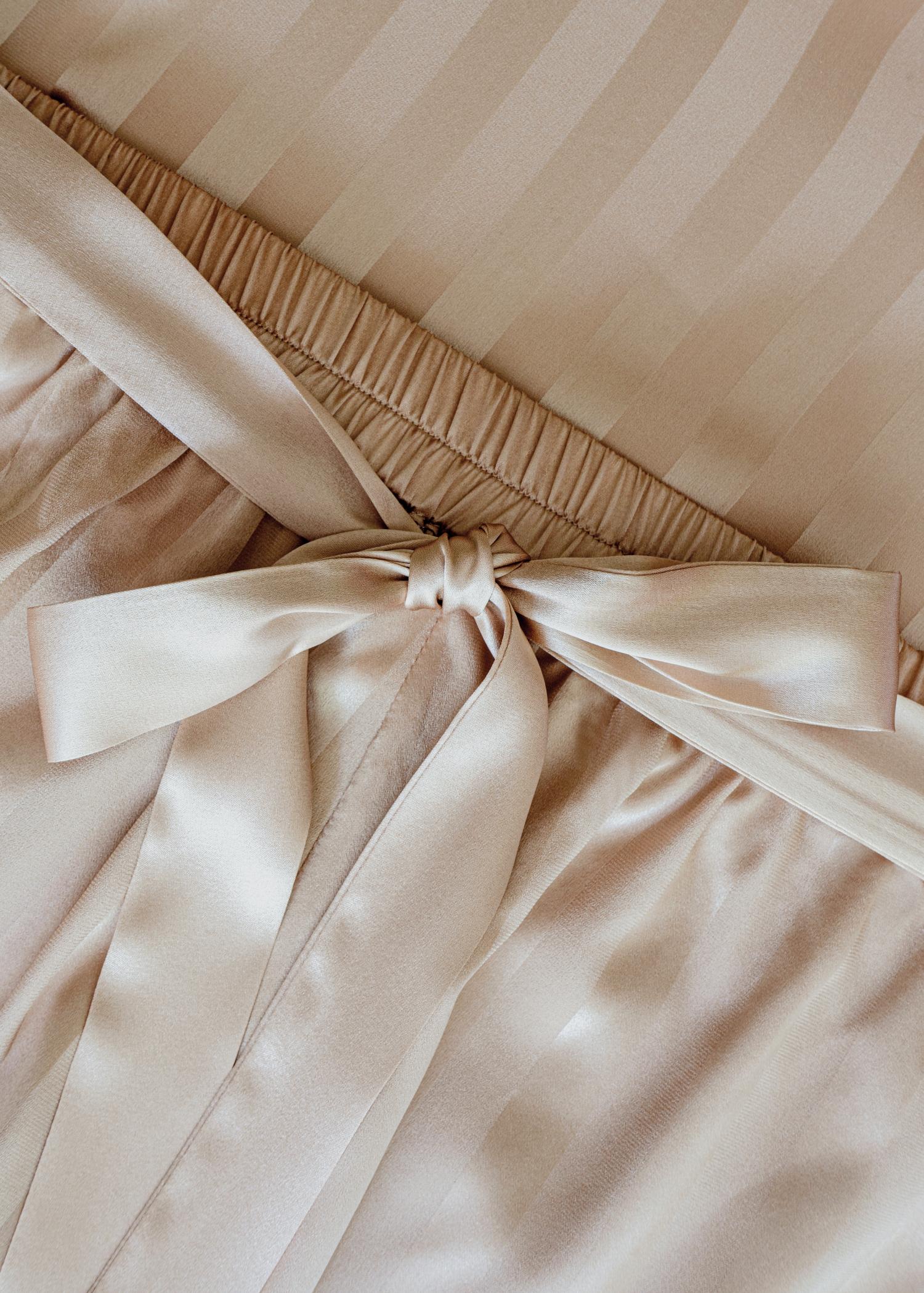 Шелковые шорты W22-00SS212 Marc & André