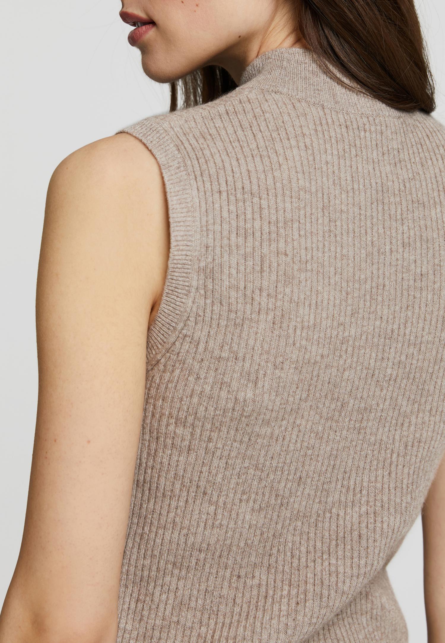 Топ-водолазка из кашемира W23-00CH0605 Marc & André