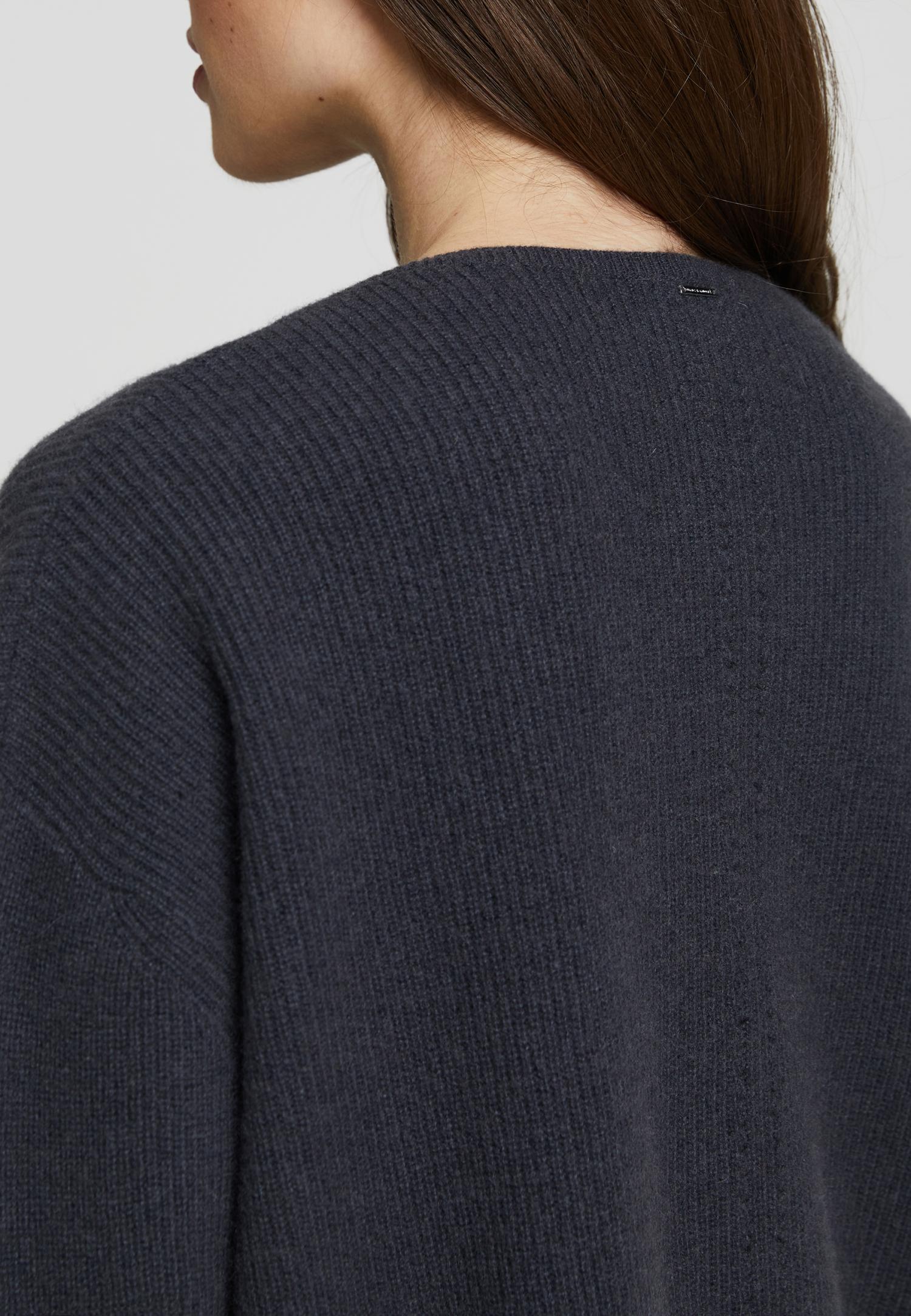 Джемпер с V-образным вырезом из кашемира W23-00CH0816 Marc & André