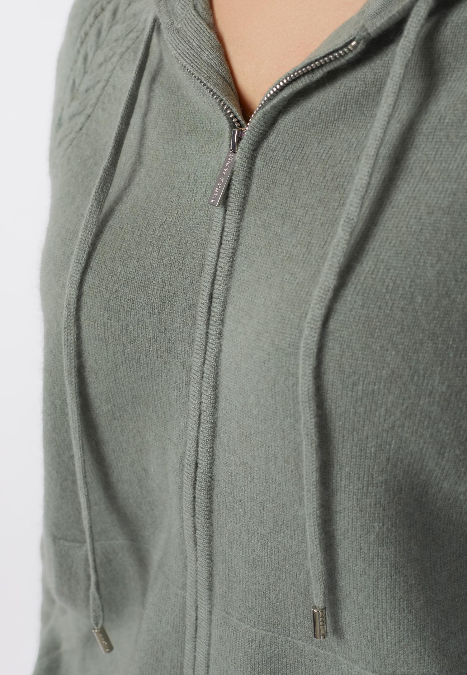 Джемпер на молнии с капюшоном W24-00CH0114 Marc & André