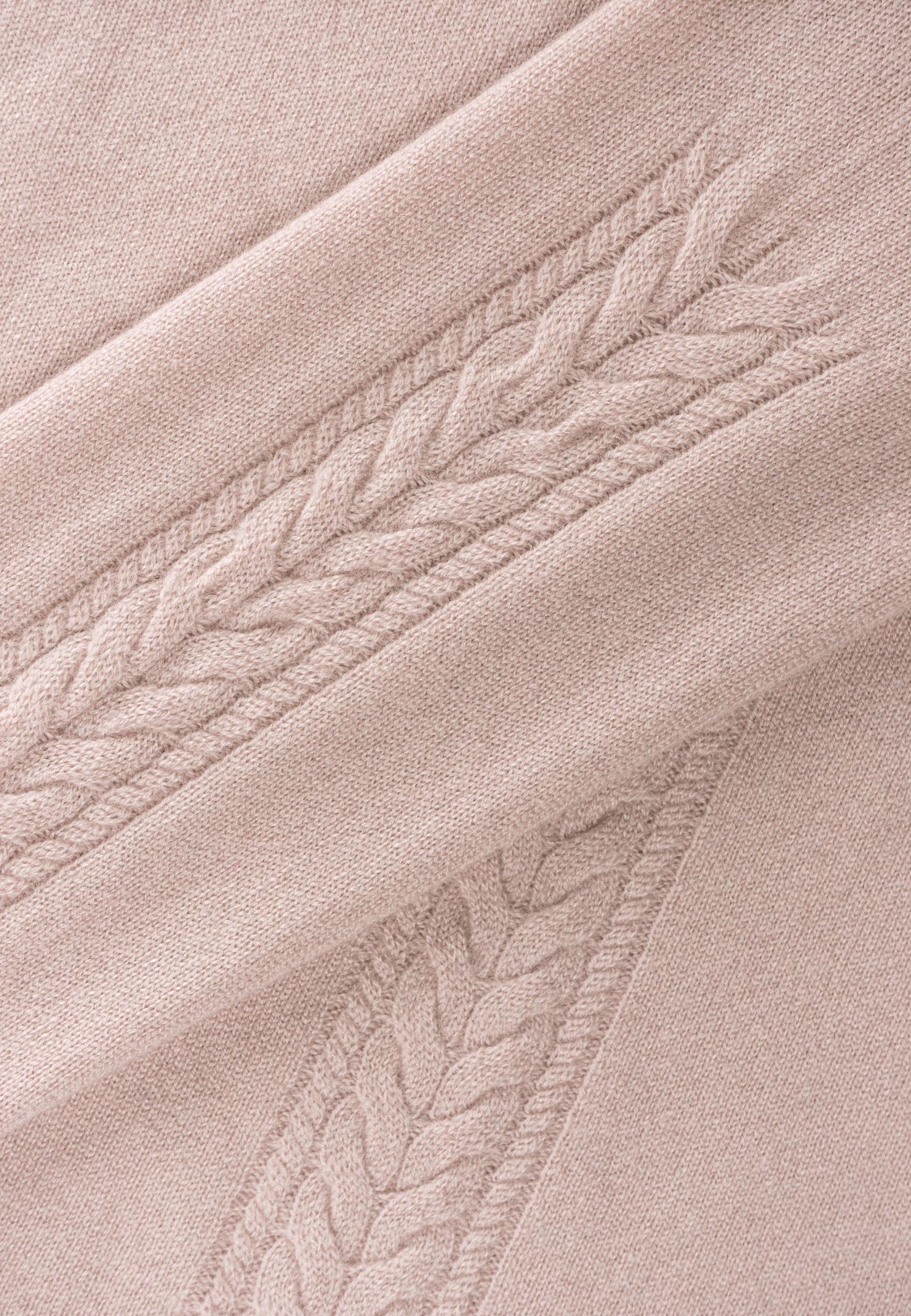 Джемпер с V-образным вырезом W24-00CH0216 Marc & André