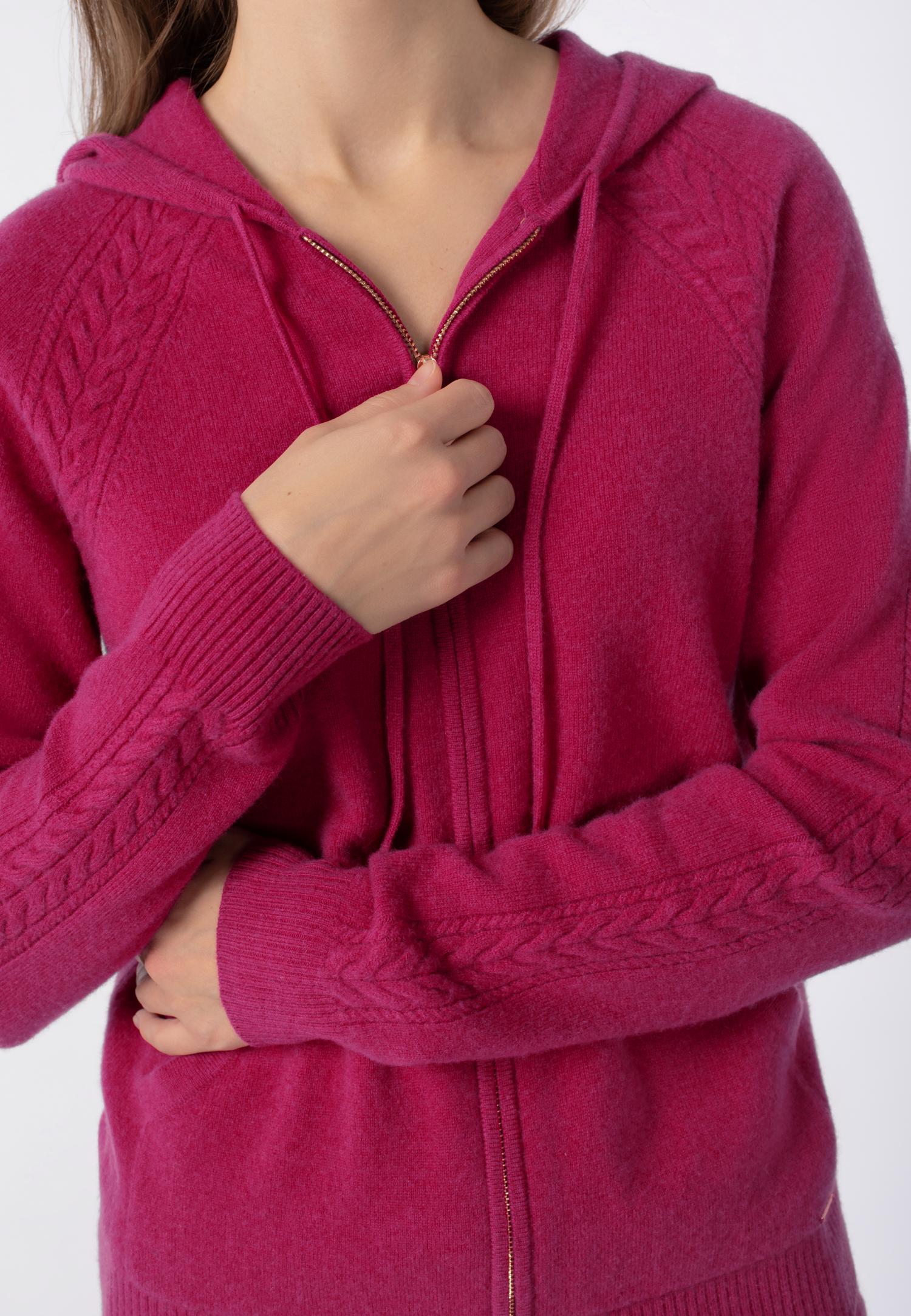 Джемпер на молнии с капюшоном W24-00CH0314 Marc & André