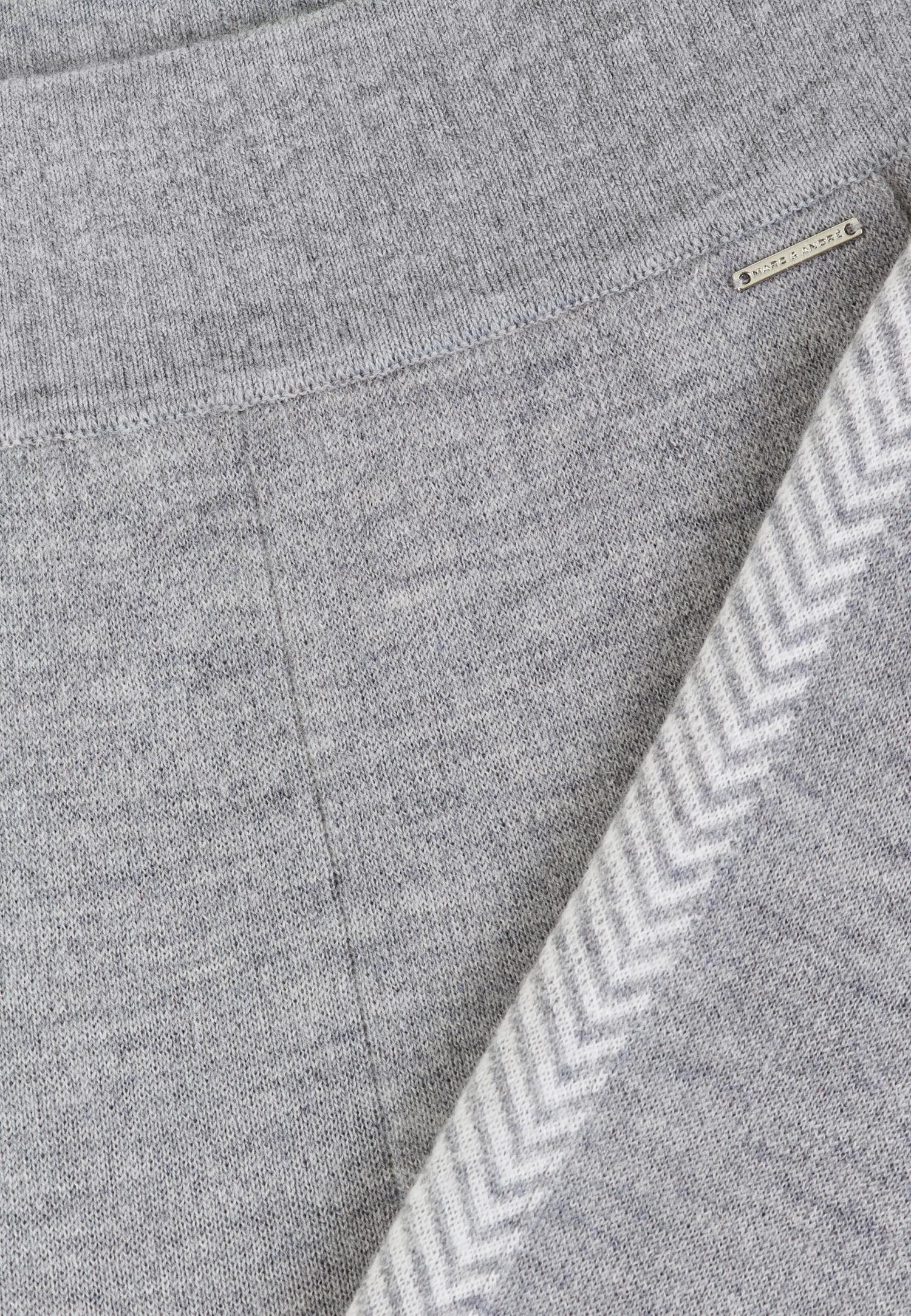 Брюки з кашеміру