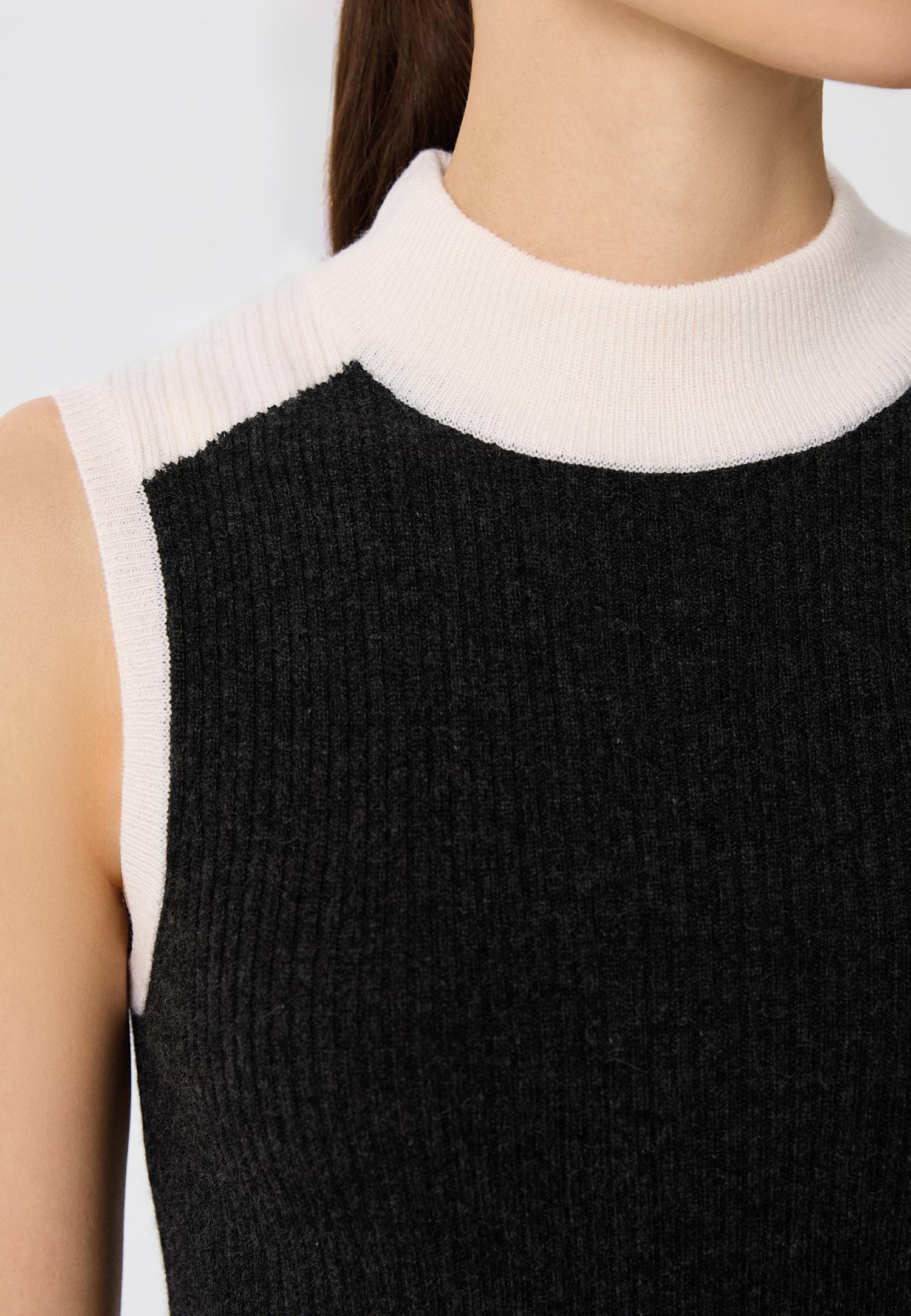 Водолазка без рукавів з кашеміру