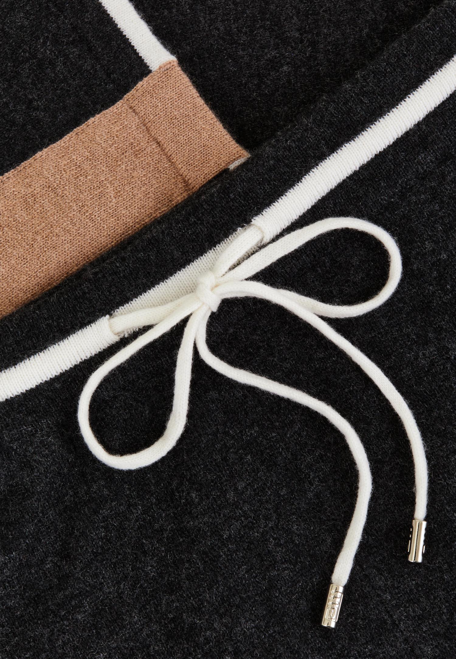 Брюки з кашеміру