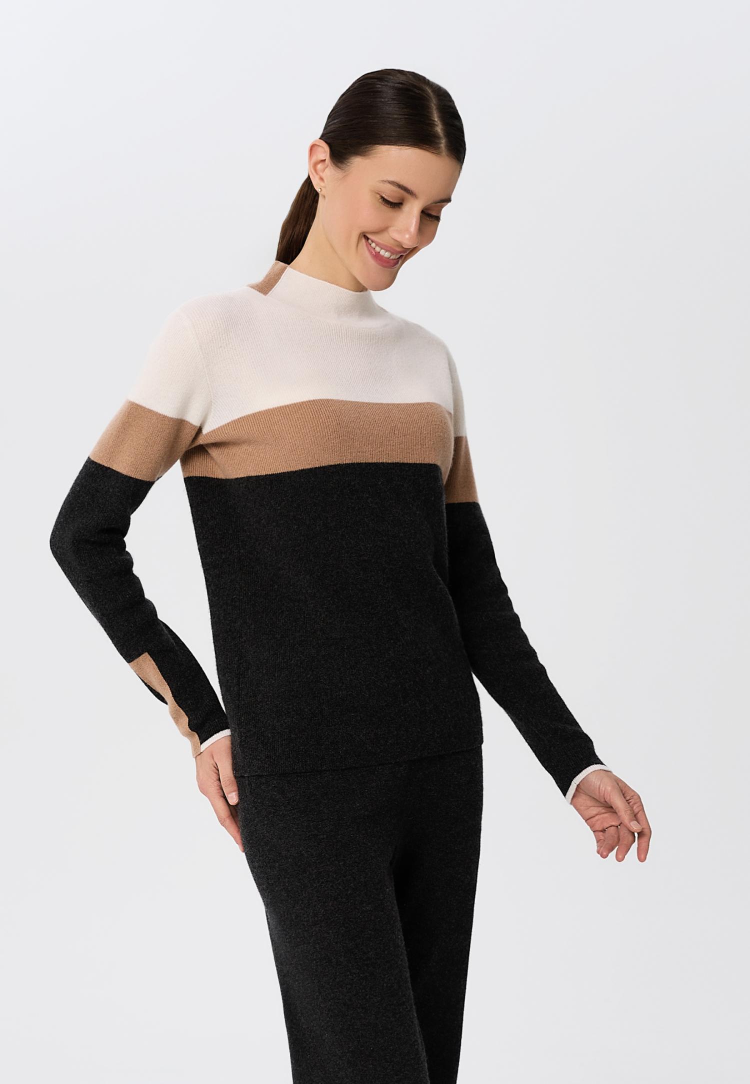 Светр в рубчик з кашеміру