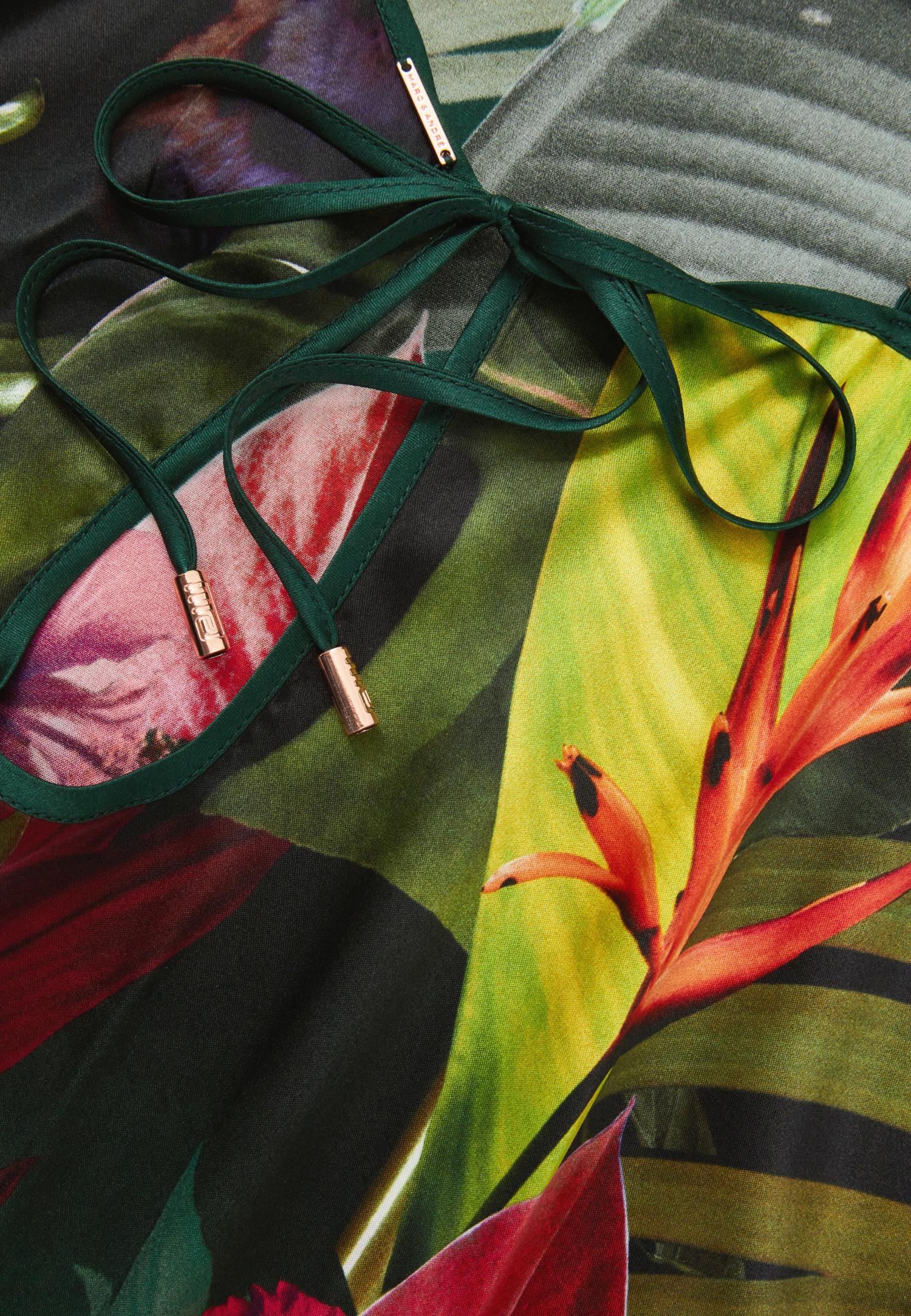 Шовкова нічна сорочка