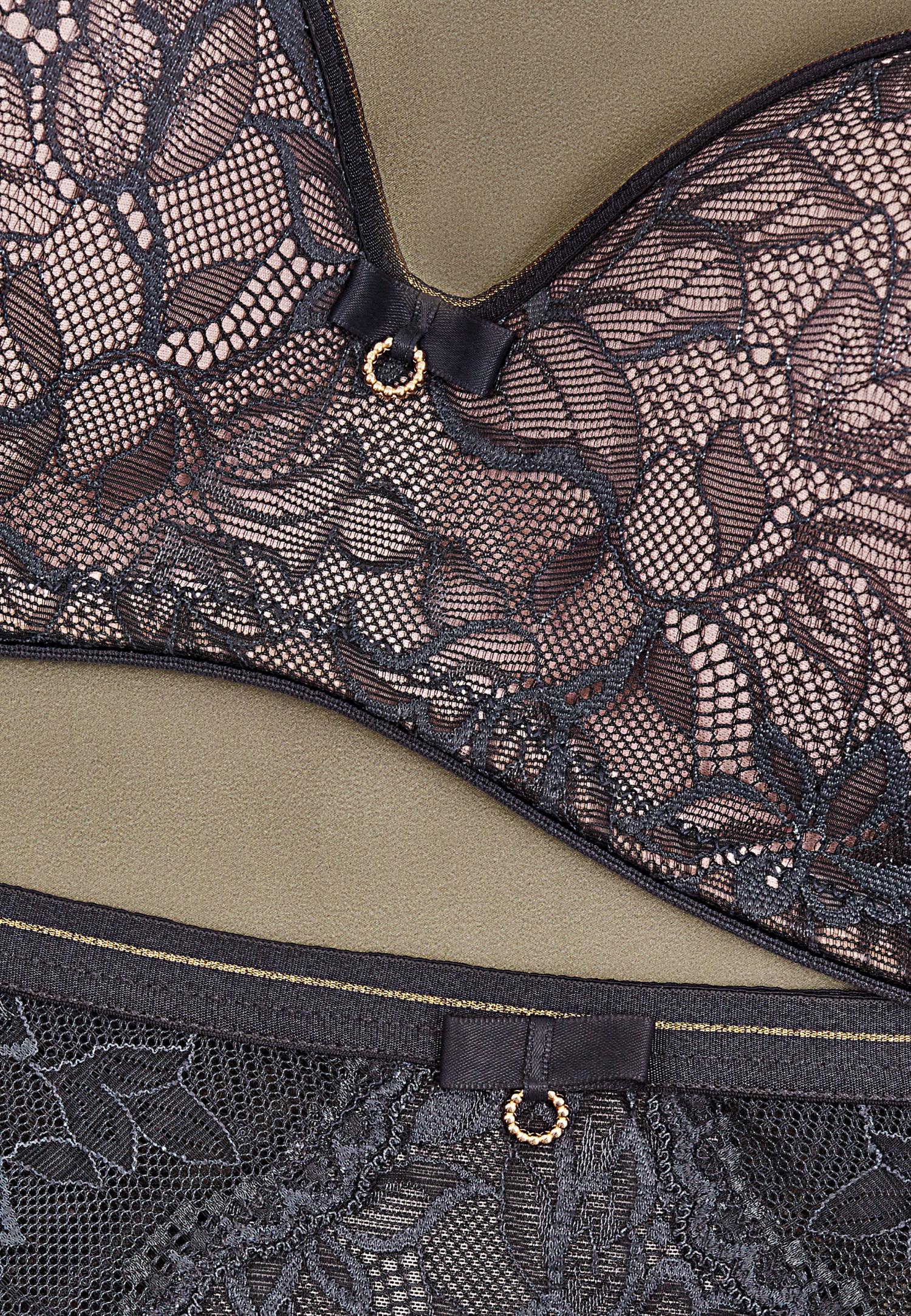 Бюстгальтер балконет