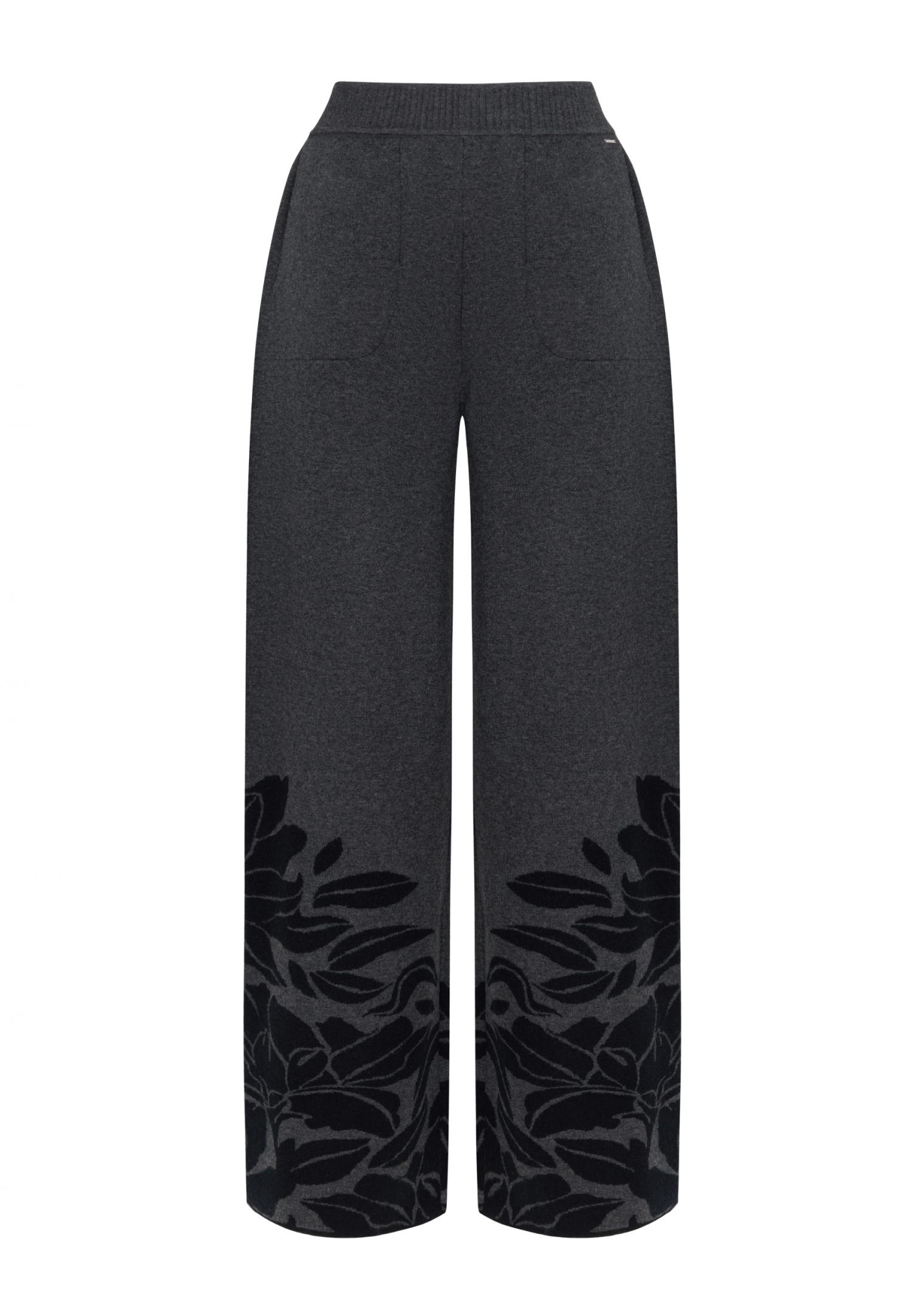 Wide straight-leg knit pants