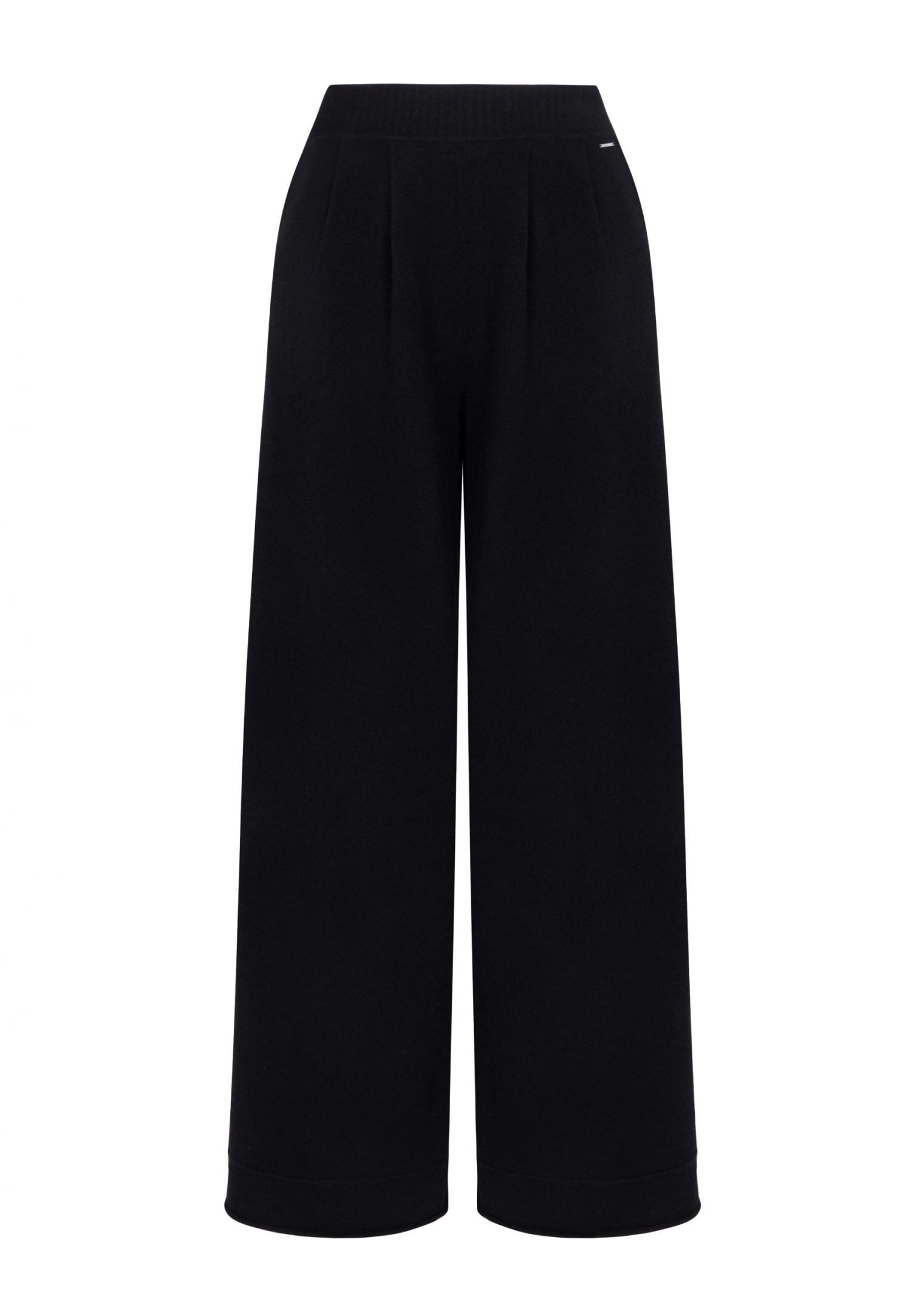 Wide knit pants